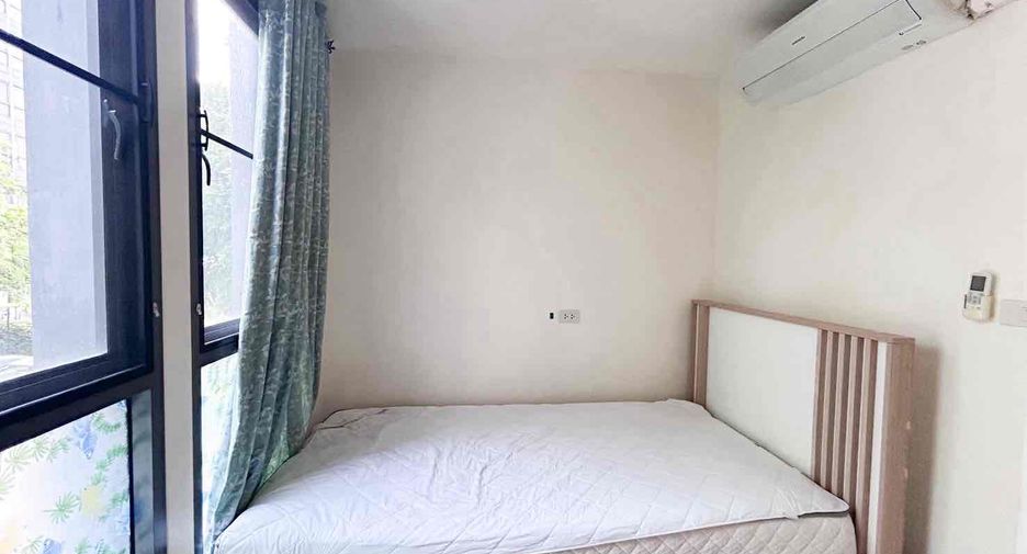 For rent 2 bedrooms condo in Phra Khanong, Bangkok