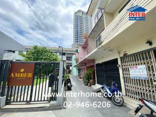 Casa adosada en venta de 3 habitaciones en Bang Sue, Bangkok