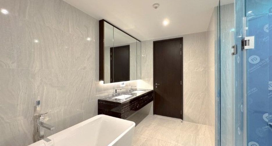 Condo en venta de 2 habitaciones en Watthana, Bangkok