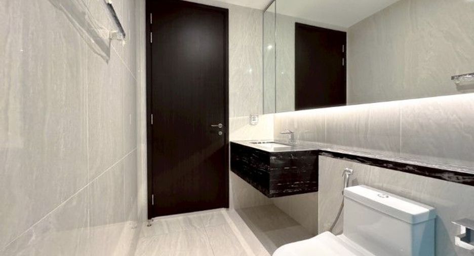 Condo en venta de 2 habitaciones en Watthana, Bangkok