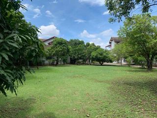 Terreno en venta en Bang Phli, Samut Prakan