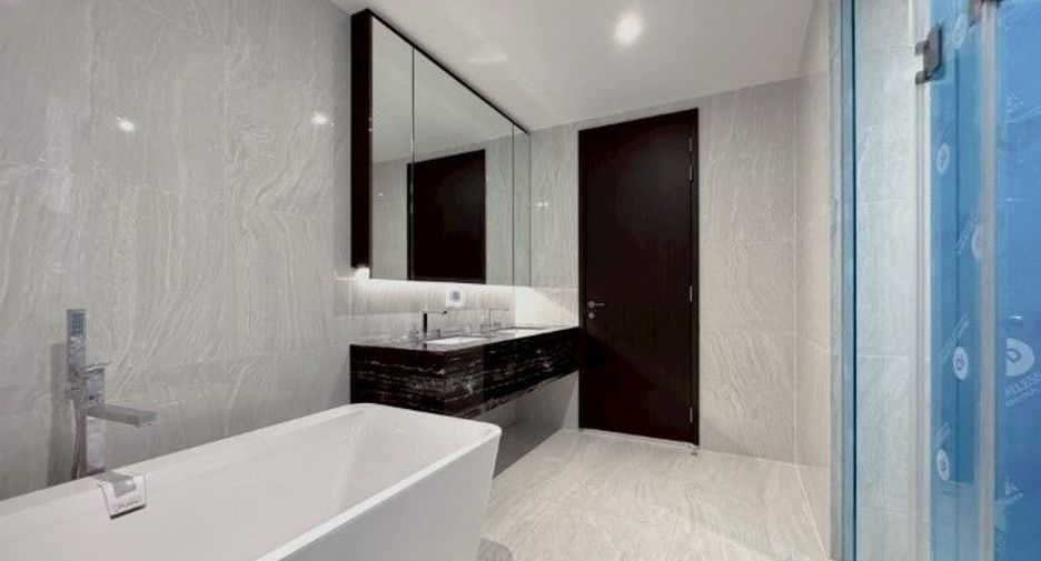 Condo en venta de 2 habitaciones en Watthana, Bangkok