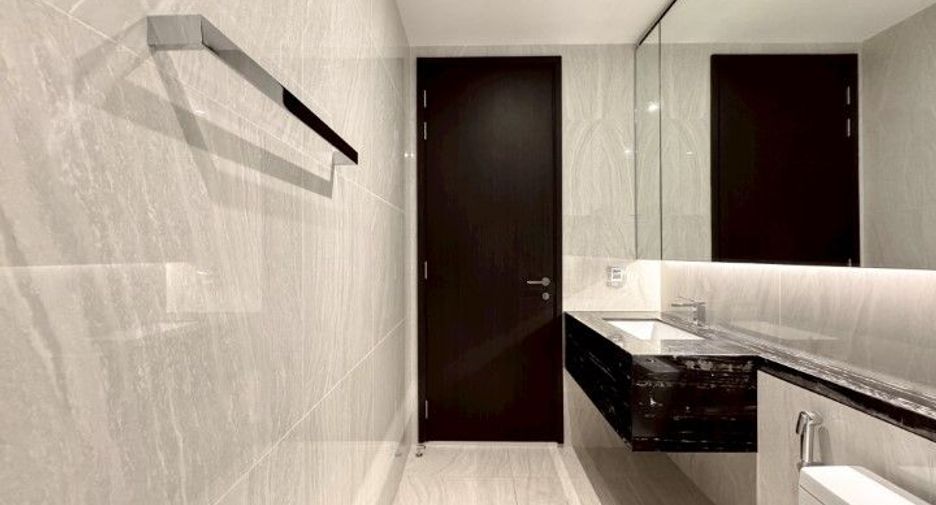 Condo en venta de 2 habitaciones en Watthana, Bangkok