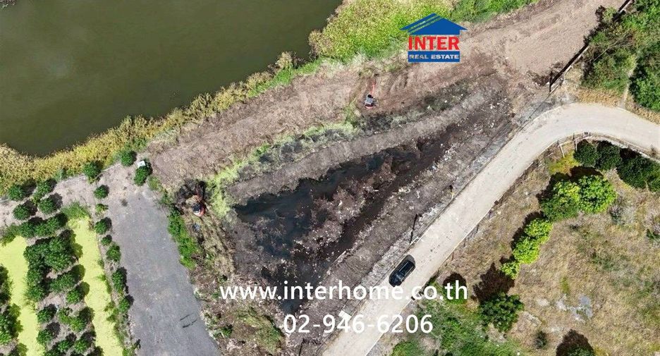 Terreno en venta en Pak Kret, Nonthaburi