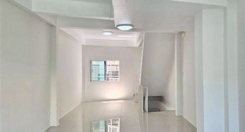 Local comercial en venta de 3 habitaciones en Phra Nakhon, Bangkok