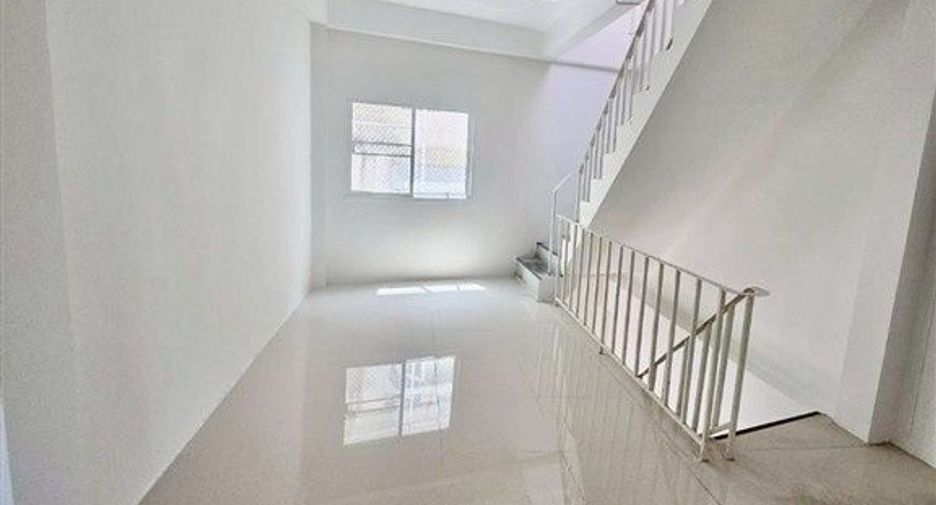 Local comercial en venta de 3 habitaciones en Phra Nakhon, Bangkok