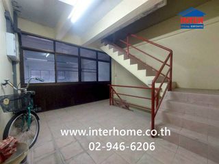 Local comercial en venta de 3 habitaciones en Bang Phli, Samut Prakan