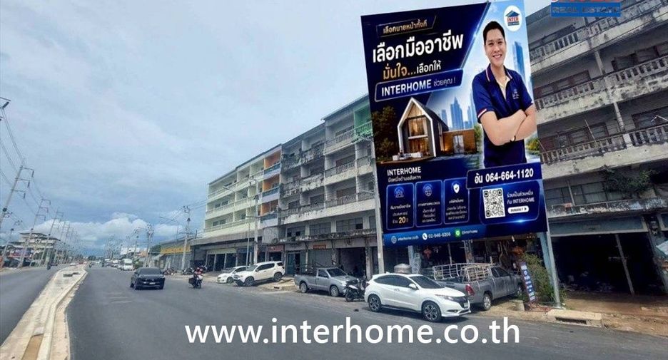 Local comercial en venta de 3 habitaciones en Bang Phli, Samut Prakan