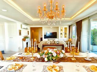For rent 4 bedrooms condo in Watthana, Bangkok