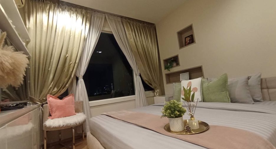 For rent 2 bedrooms condo in Khlong Toei, Bangkok