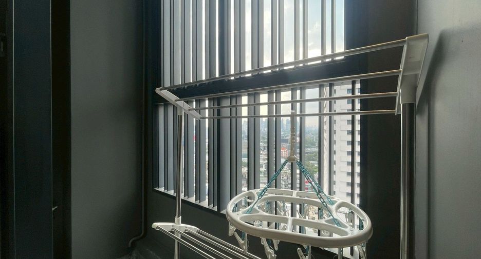 For rent 1 bed condo in Ratchathewi, Bangkok