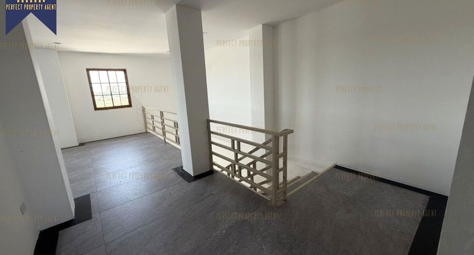 Lagerhaus zum Kauf in Bang Bo, Samut Prakan