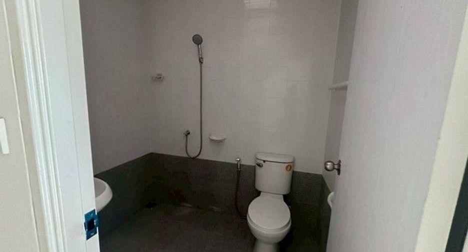 Продажа 2 спальни таунхаус в Дон Муеанг, Бангкок