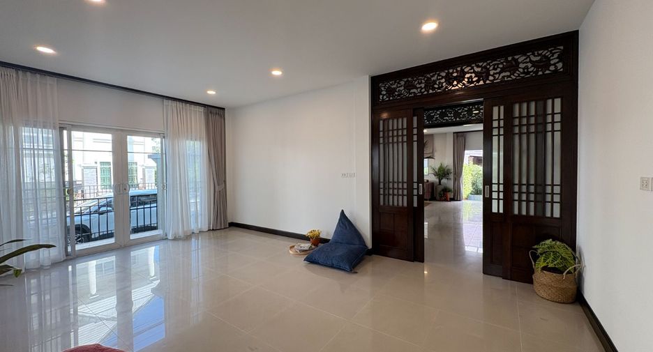 出租 和 出售 3 卧室 独立屋 在 Suan Luang, 曼谷