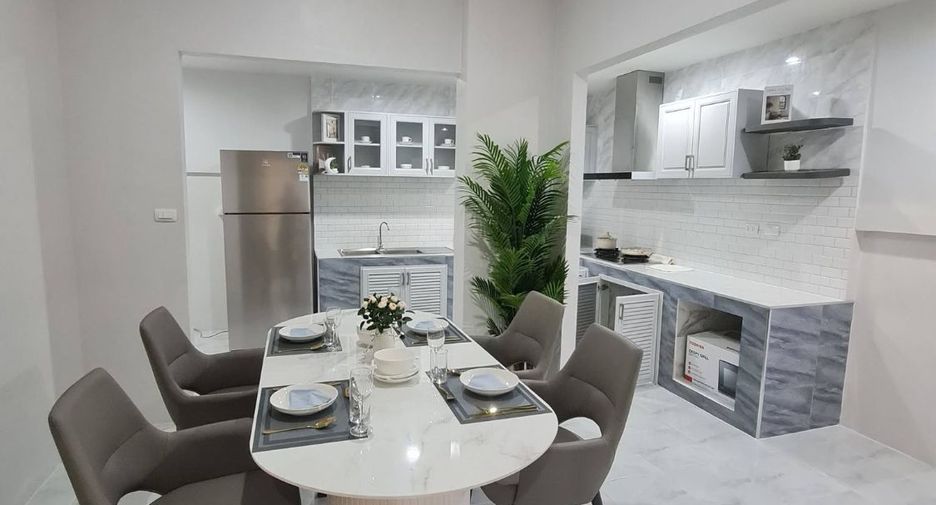 For rent 3 bedrooms house in Mueang Phuket, Phuket