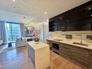 Condo en alquiler de 2 habitaciones en Pathum Wan, Bangkok