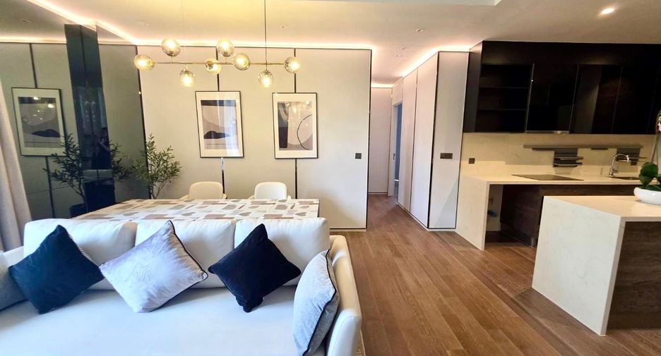 Wohnung zur Miete mit 2 Zimmer in Pathum Wan, Bangkok