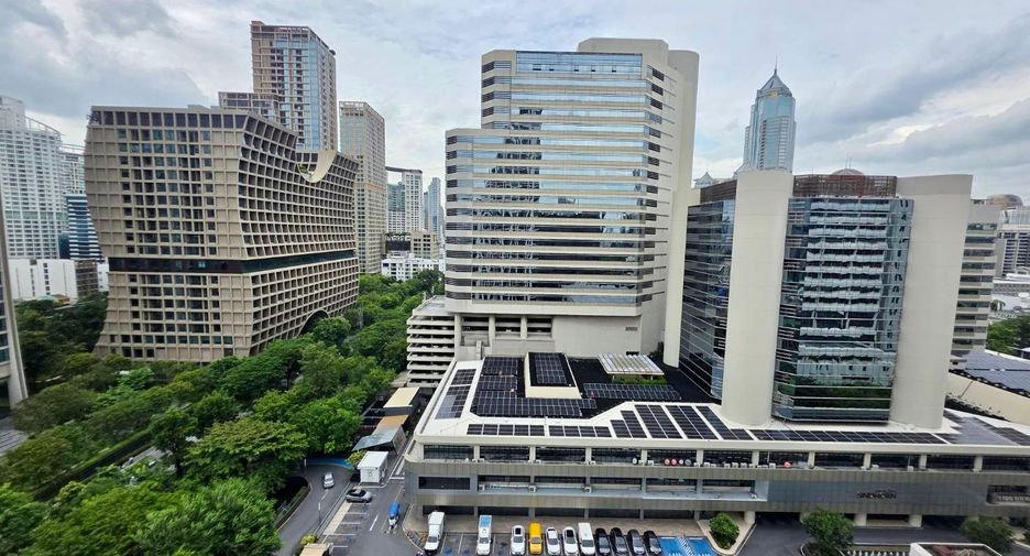Wohnung zur Miete mit 2 Zimmer in Pathum Wan, Bangkok