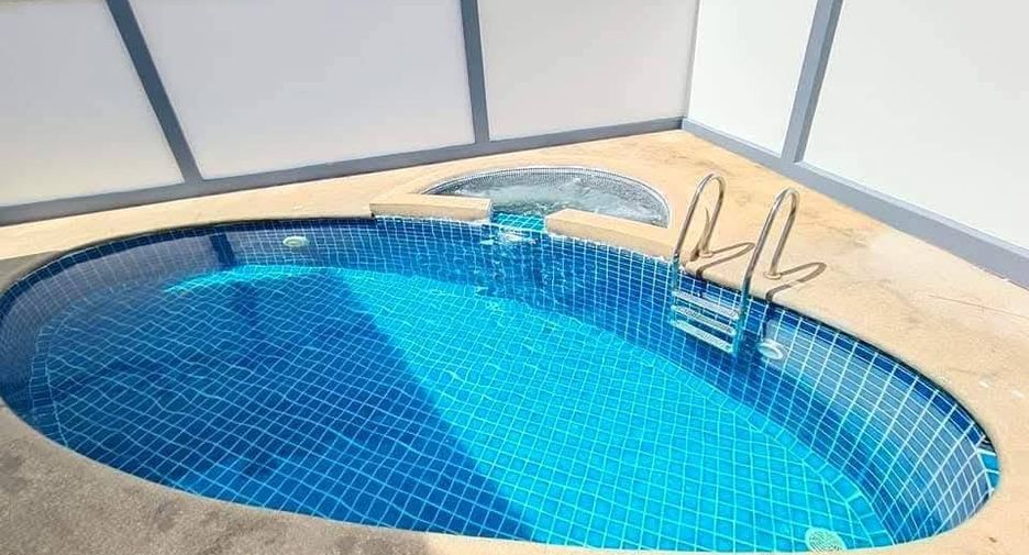 For rent 3 bedrooms villa in Jomtien, Pattaya