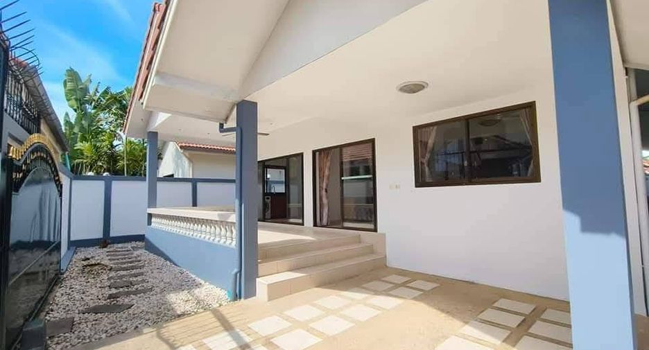 For rent 3 bedrooms villa in Jomtien, Pattaya