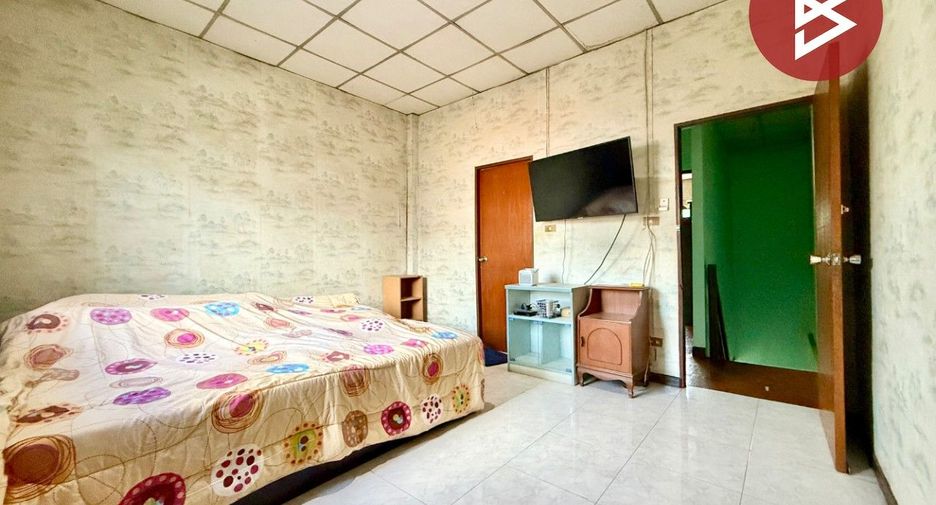 Casa adosada en venta de 2 habitaciones en Pak Kret, Nonthaburi