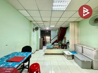 Casa adosada en venta de 2 habitaciones en Pak Kret, Nonthaburi