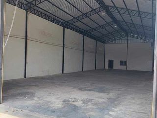 For rent 1 bed warehouse in Lat Lum Kaeo, Pathum Thani