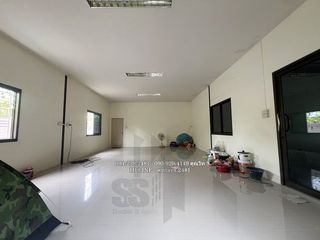 Аренда 1 кровать склад в Lat Lum Kaeo, Патумтани
