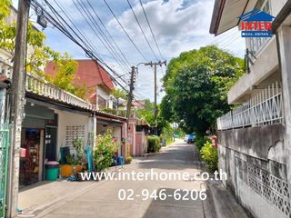 Casa adosada en venta de 5 habitaciones en Mueang Nonthaburi, Nonthaburi