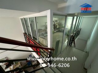 Продажа 3 спальни таунхаус в Мин Бури, Бангкок