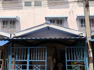 出售 3 卧室 联排别墅 在 Bang Bua Thong, Nonthaburi