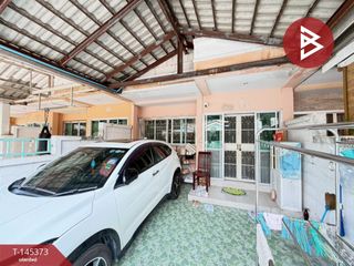 Casa adosada en venta de 3 habitaciones en Sai Mai, Bangkok