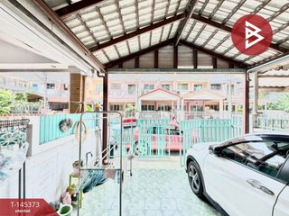 Casa adosada en venta de 3 habitaciones en Sai Mai, Bangkok