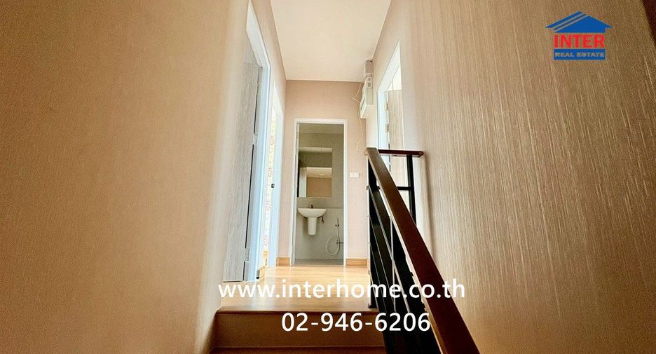 For sale 3 bedrooms townhouse in Khlong Sam Wa, Bangkok