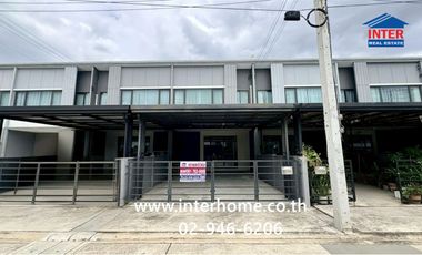 For sale 3 bedrooms townhouse in Khlong Sam Wa, Bangkok