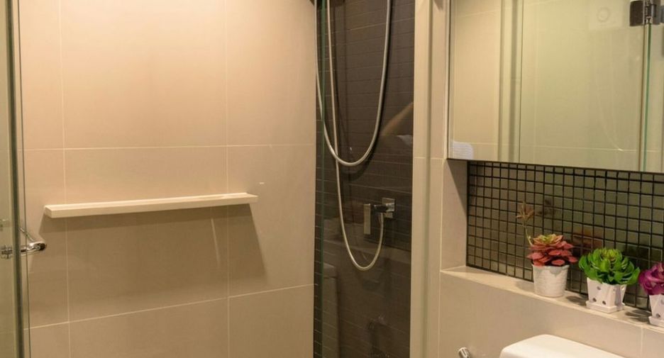 Apartamento en alquiler de 2 habitaciones en Sathon, Bangkok