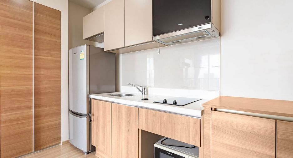 For rent 1 bed apartment in Sathon, Bangkok