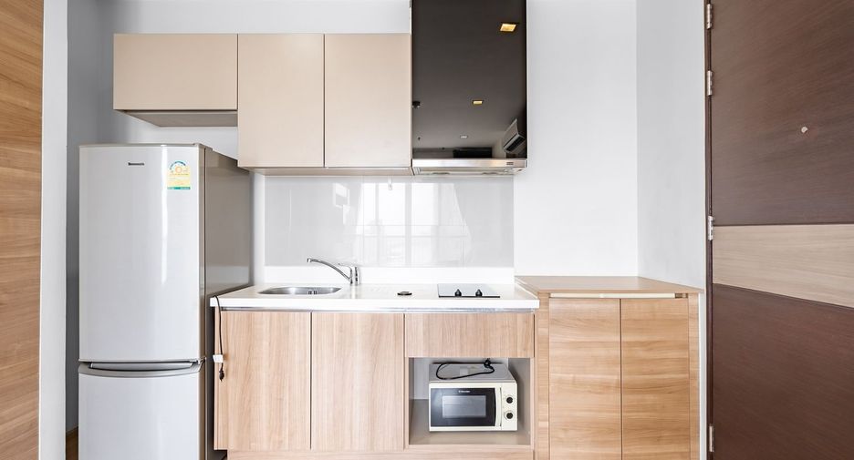 For rent 1 bed apartment in Sathon, Bangkok