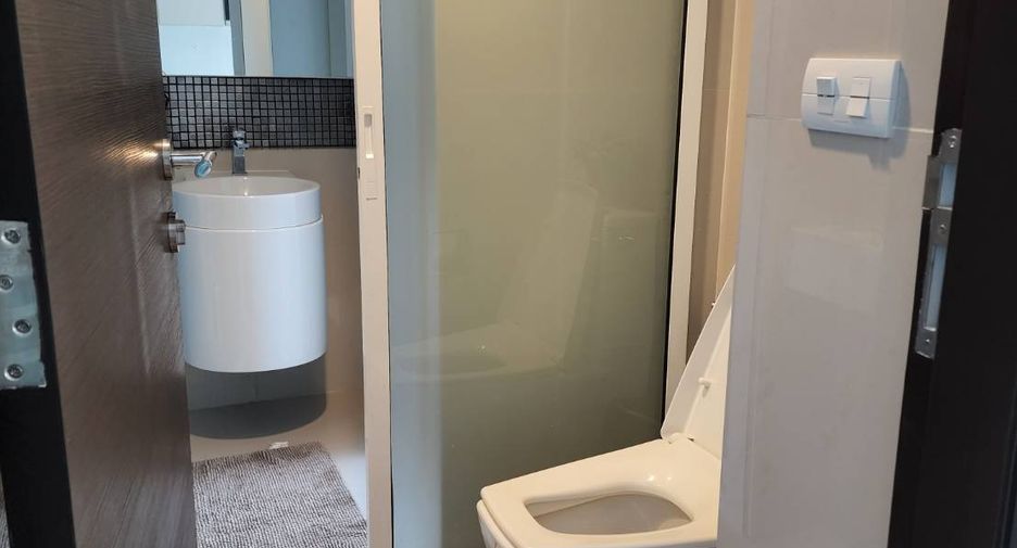 For rent 1 bed apartment in Sathon, Bangkok