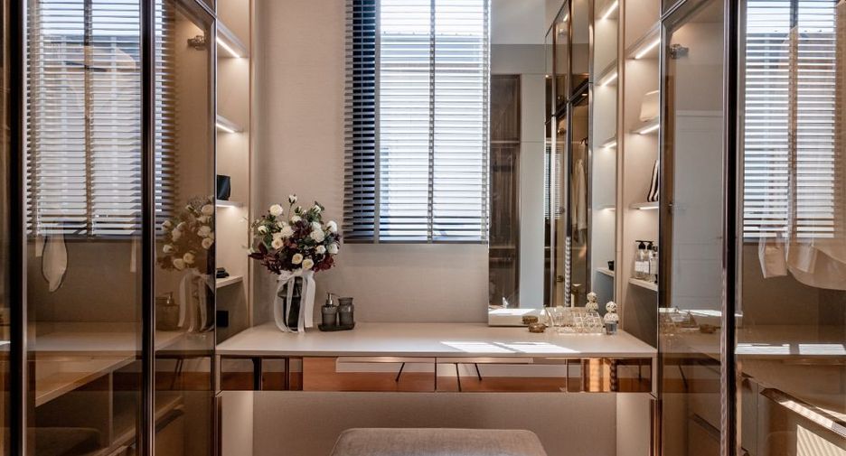 Casa en venta de 5 habitaciones en Saphan Sung, Bangkok