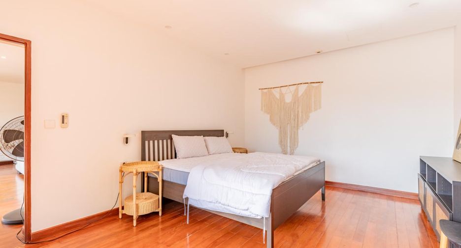 For rent and for sale 5 bedrooms villa in Thalang, Phuket