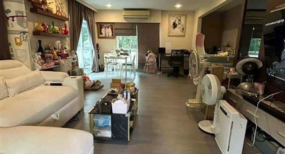 À vendre 3 chambres maison à Bang Yai, Nonthaburi
