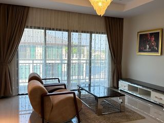 For rent 6 bedrooms house in Lat Krabang, Bangkok