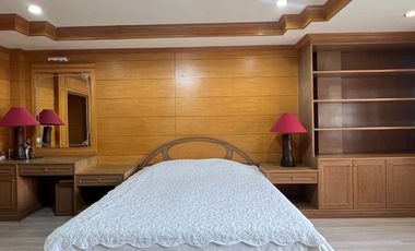 For rent 3 bedrooms townhouse in Mueang Chiang Mai, Chiang Mai