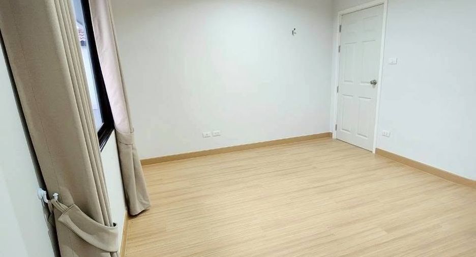 For rent and for sale 4 bedrooms house in Hang Dong, Chiang Mai
