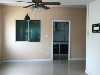 For sale 2 bedrooms townhouse in Bang Bo, Samut Prakan