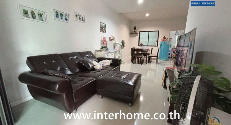 Продажа 3 спальни таунхаус в Mueang Pathum Thani, Патумтани