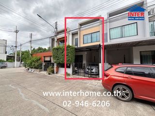 Продажа 3 спальни таунхаус в Mueang Pathum Thani, Патумтани
