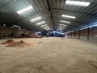 À louer 4 chambres entrepôt à Klaeng, Rayong