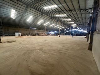 À louer 4 chambres entrepôt à Klaeng, Rayong